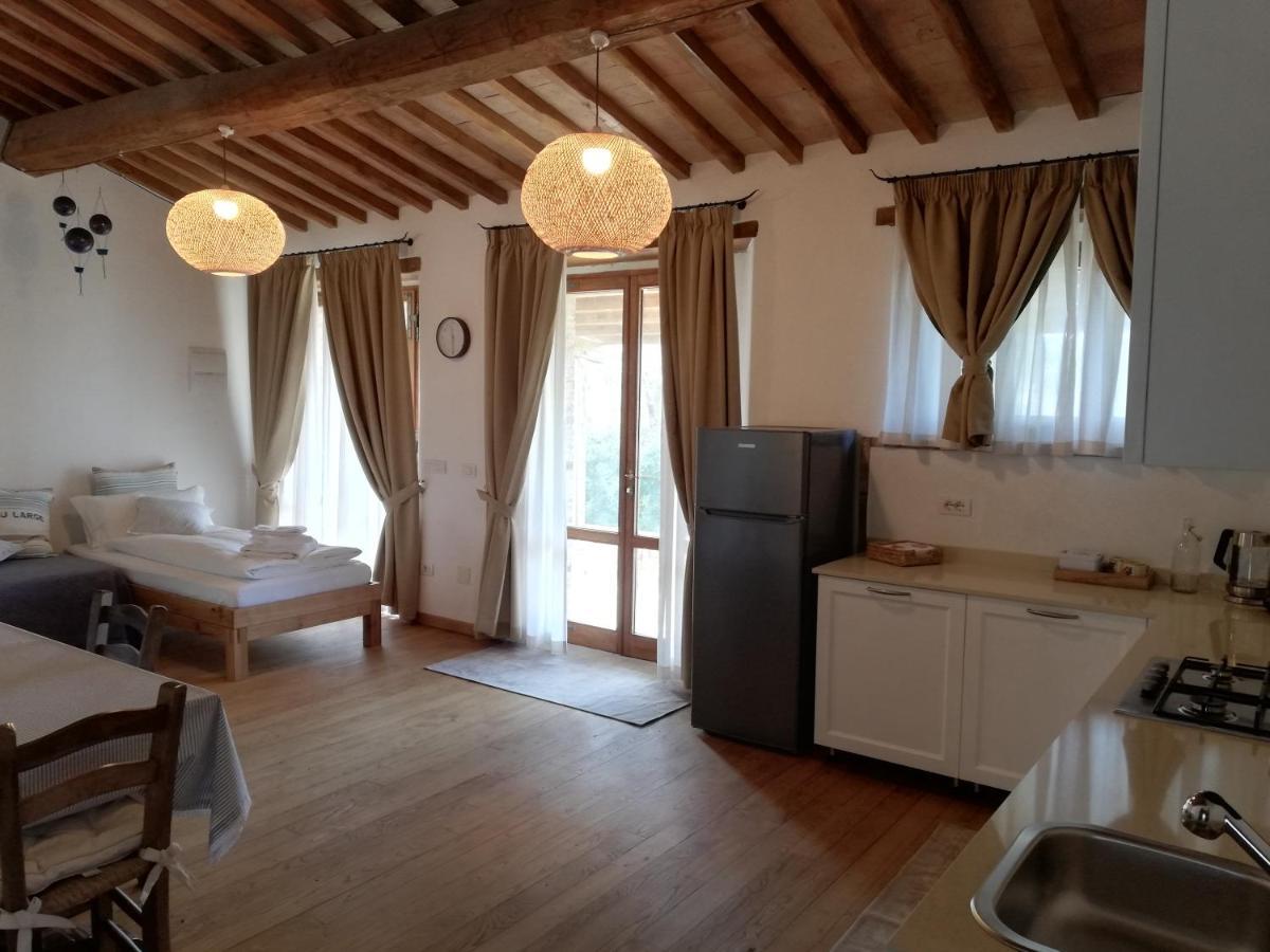 סקאנסאנו Agriturismo Podere Prataccio מראה חיצוני תמונה